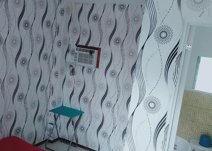 Lake House 4
